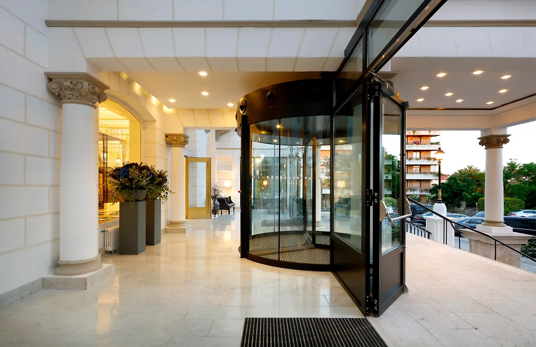 Eurostars Hotel Real-1