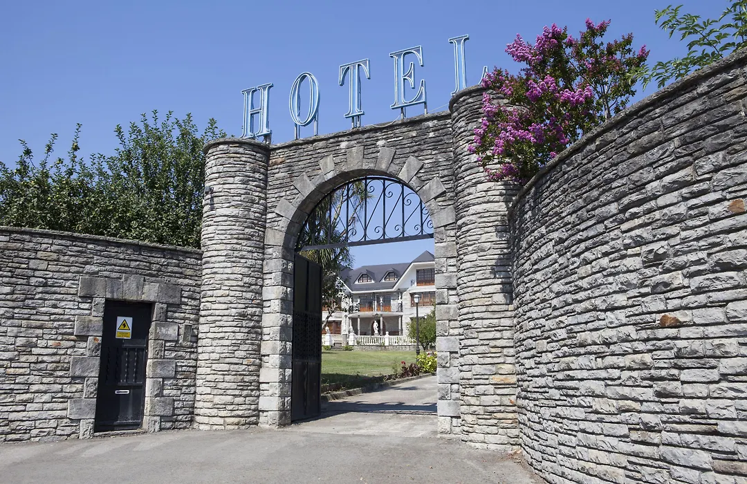 Hotel Antoyana-1