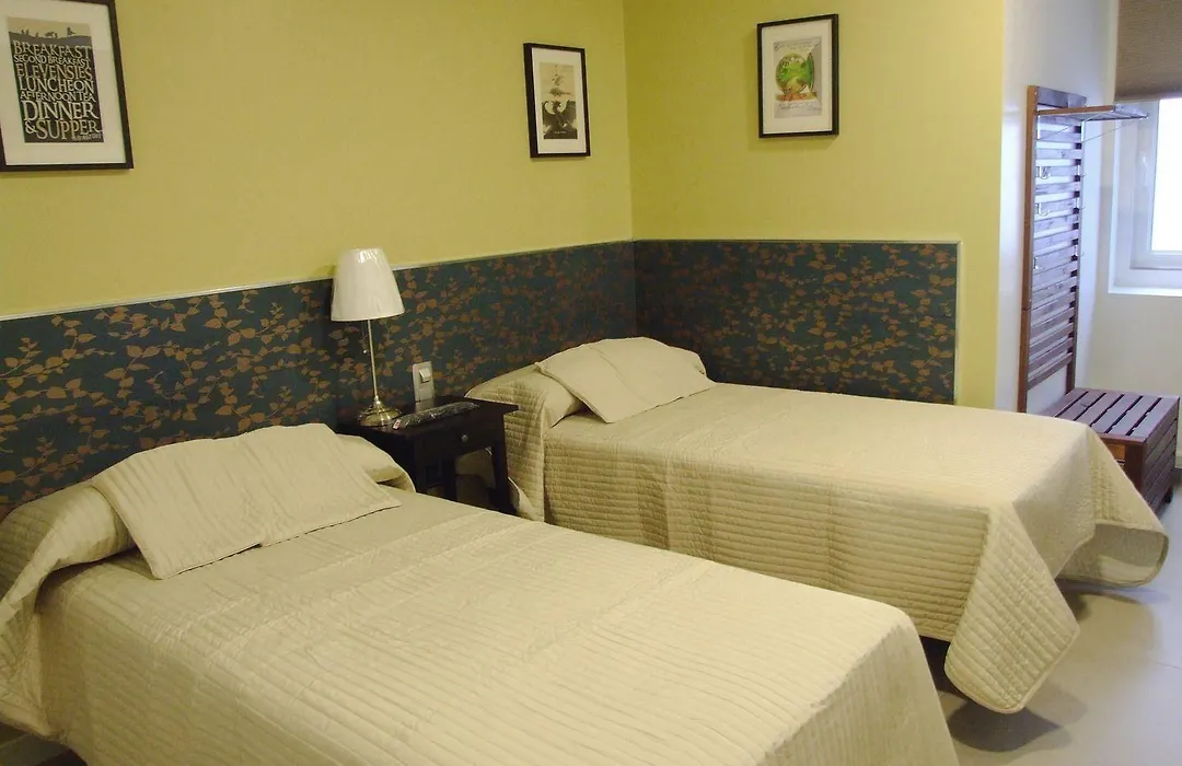 Hostal Vintage Santander-1