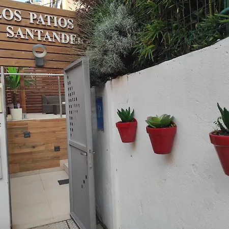 Pensión Los Patios de Santander-3